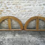 Impostes or half moon window