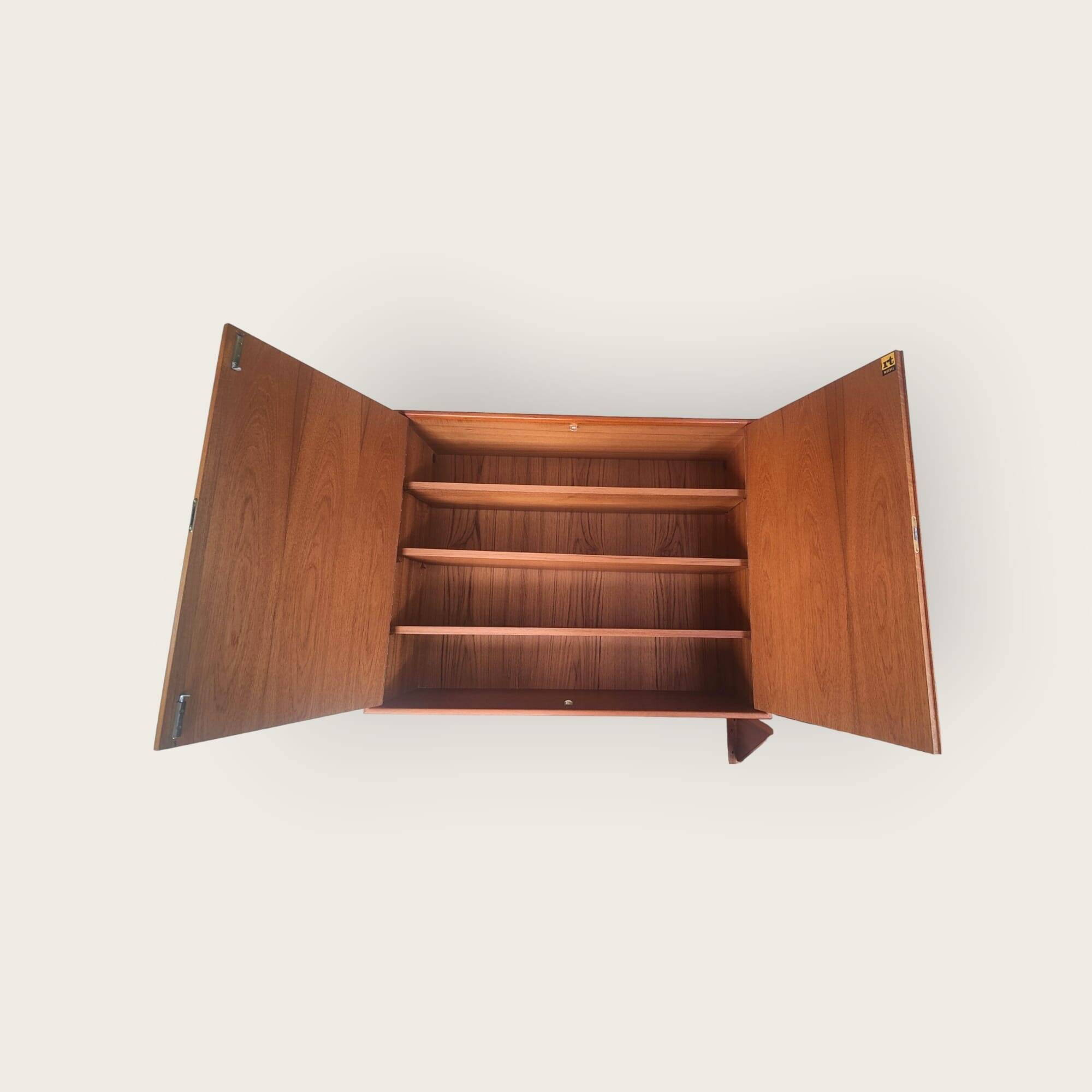 Système mural du milieu du siècle