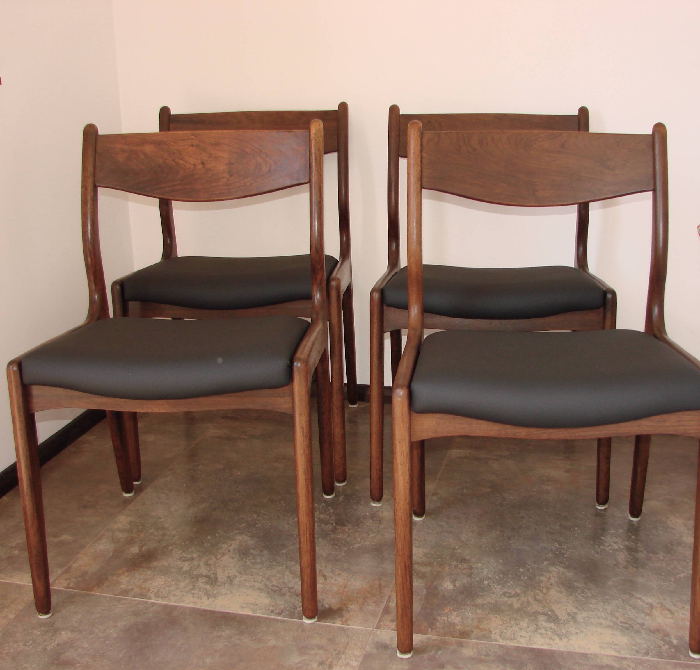 Set of 4 vintage rosewood chairs from the 1960s, Richbilt, Johannes Anderse