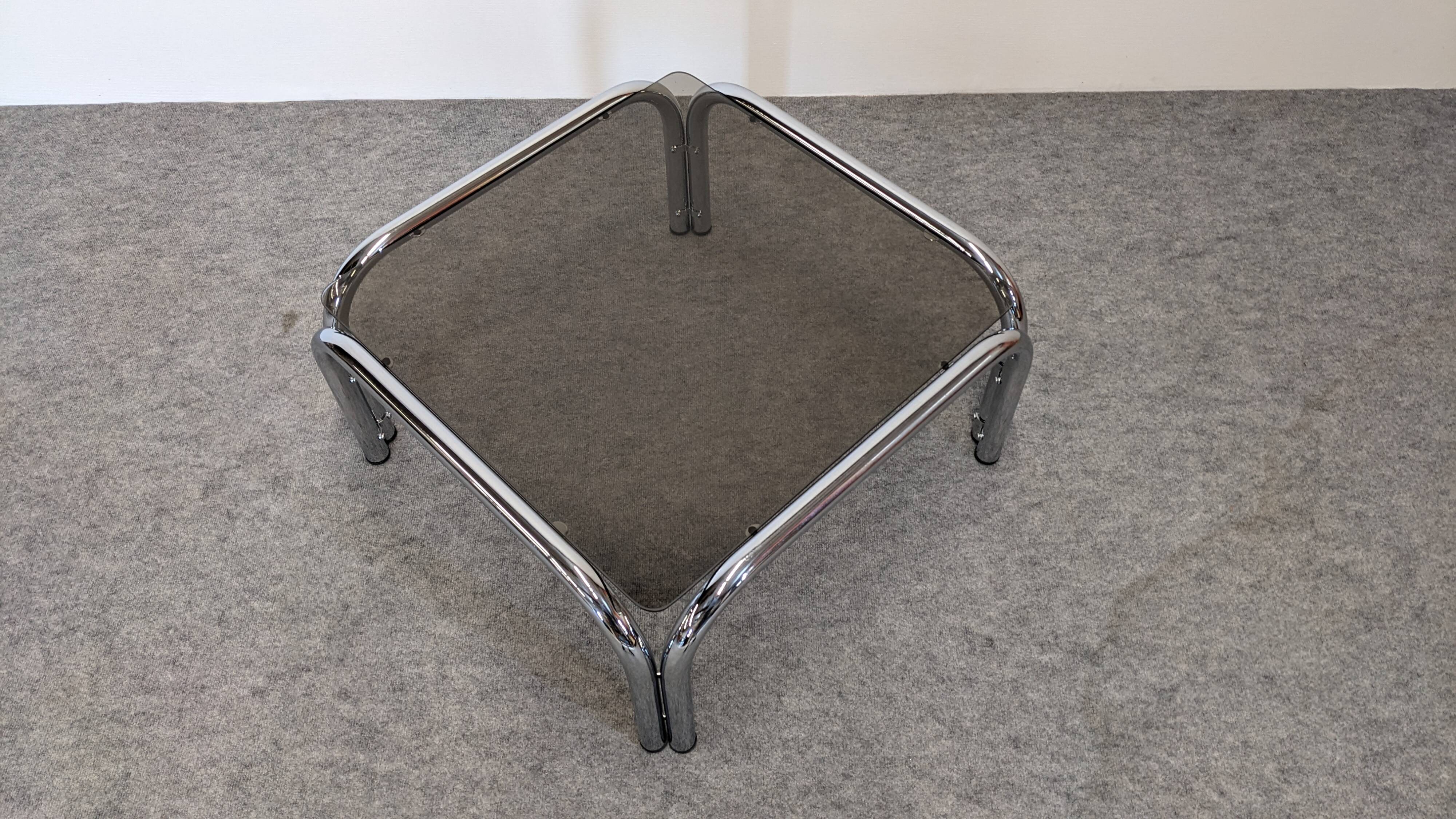 Space age tubular coffee table in smoked glass from the 60s/70s