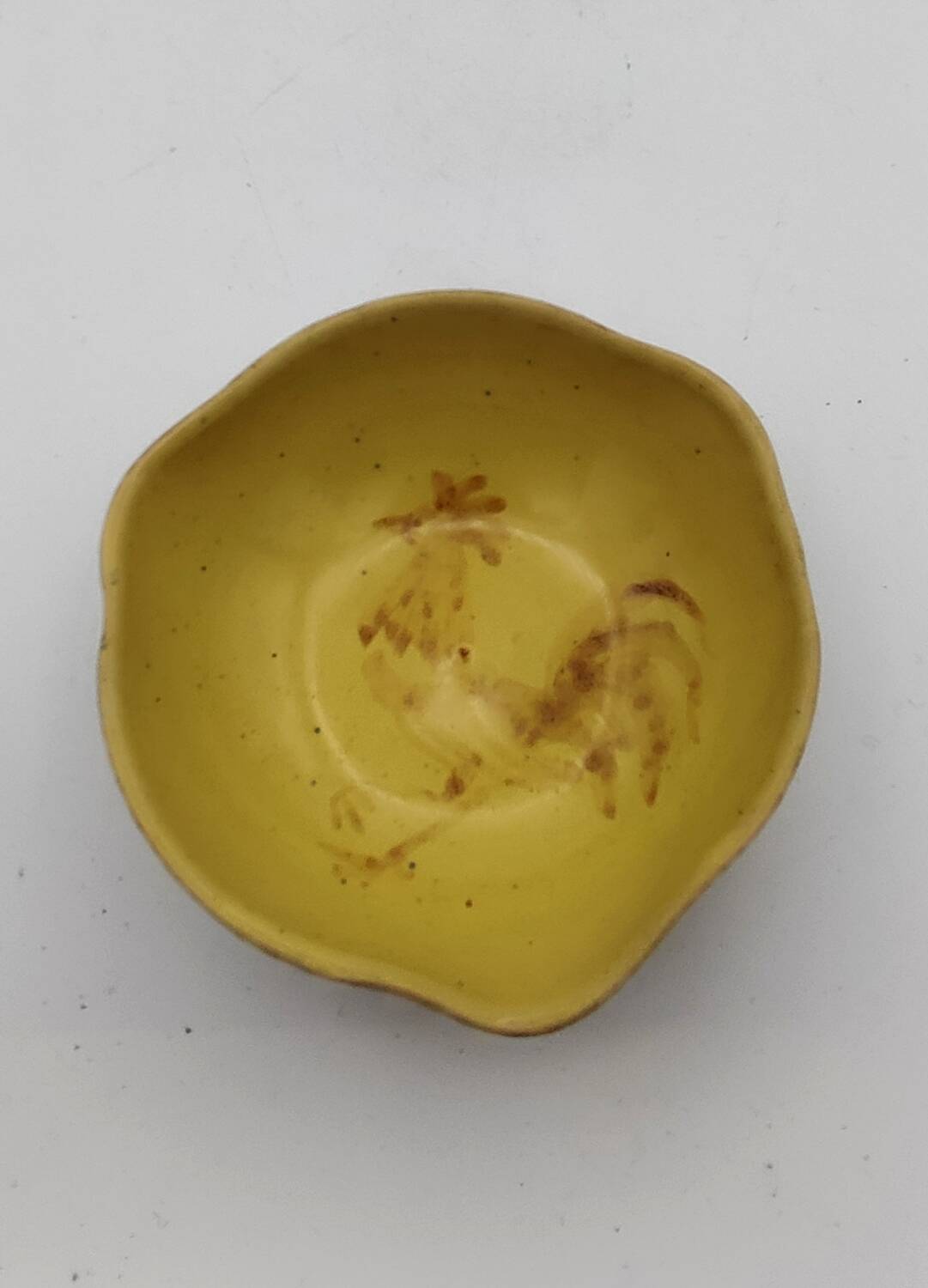 Ceramic bowl with rooster decoration signed