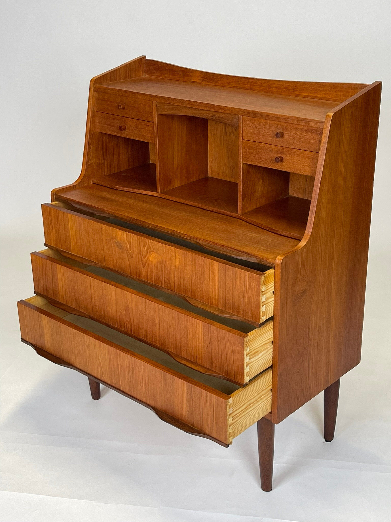 Teak secretary from the 1960s.