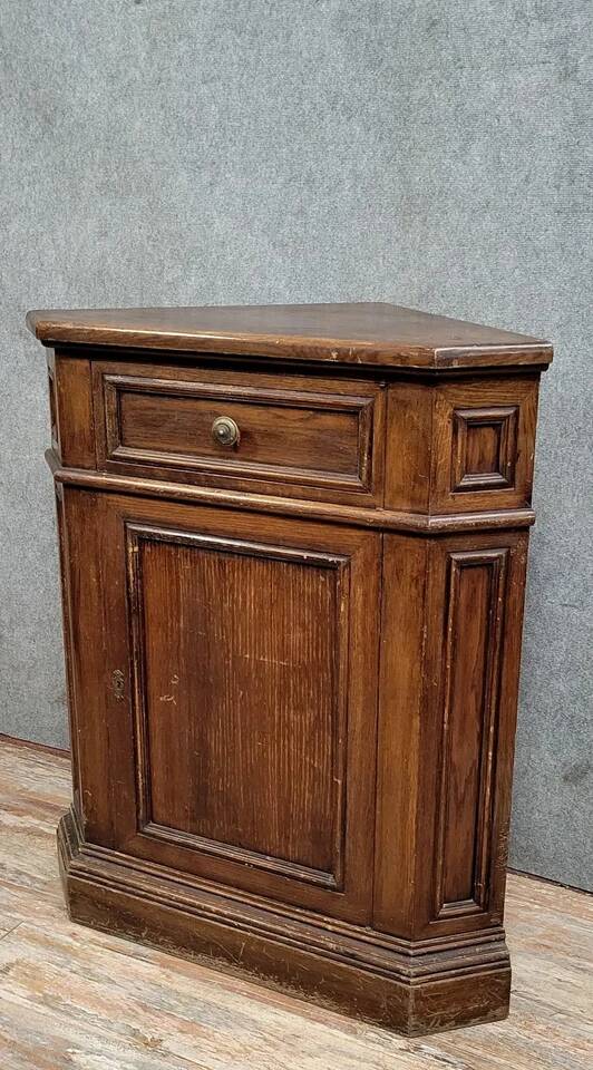 Encoignure rustique en sapin époque fin XIXeme