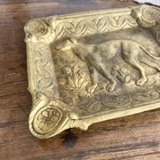Cendrier, vide poche en laiton doré décor chien