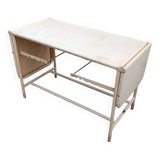 Medical examination table