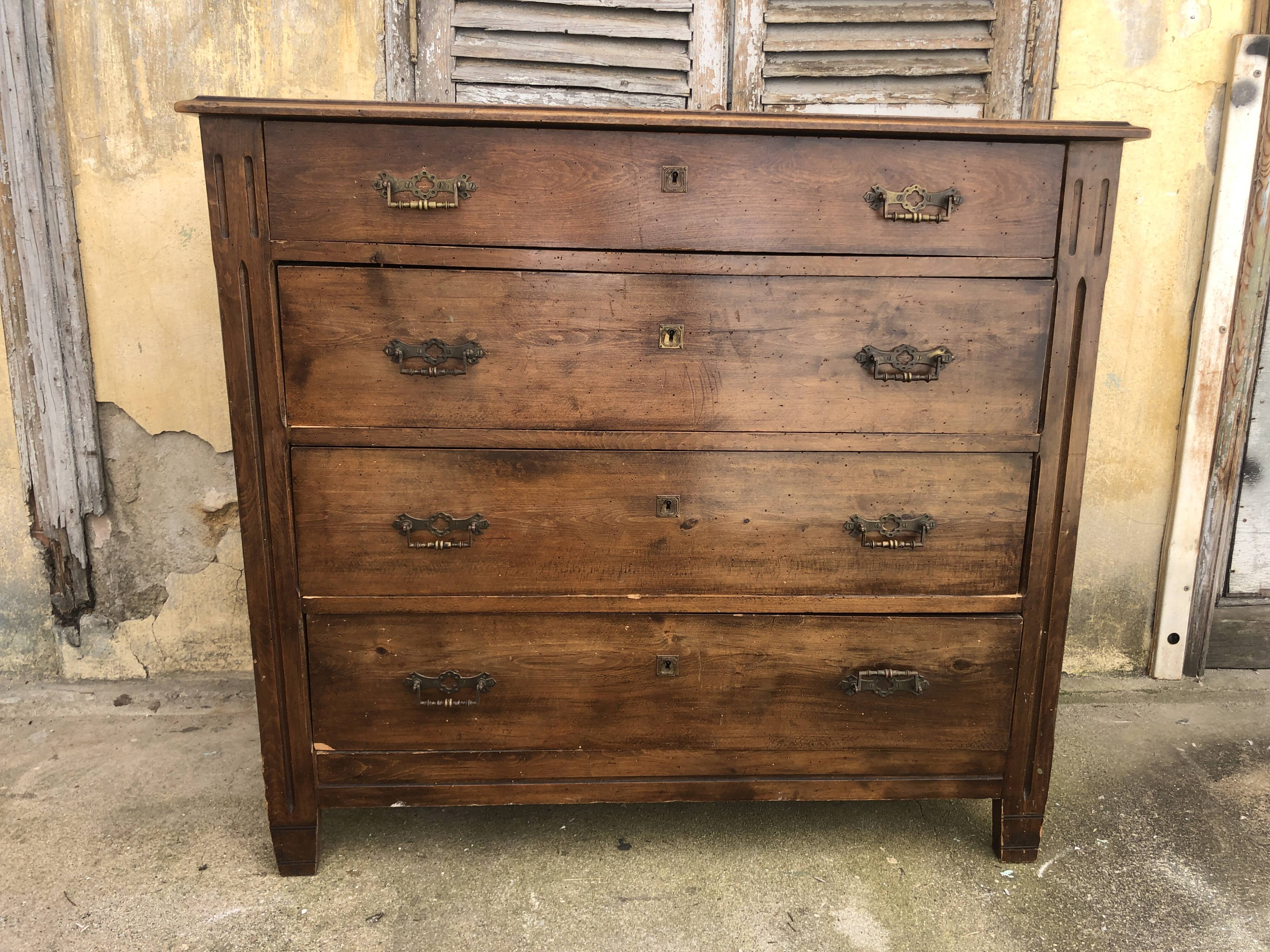 Vintage dresser