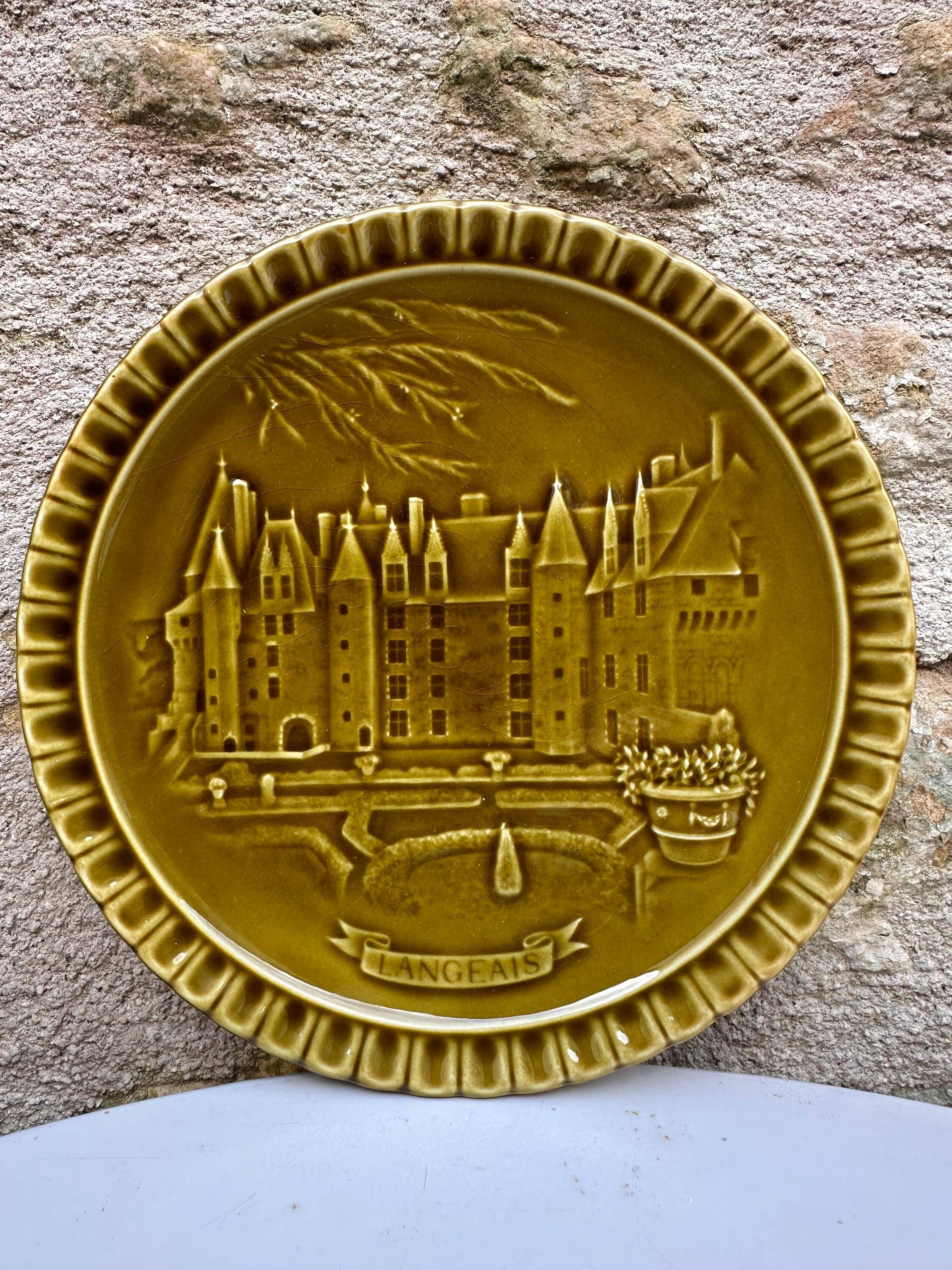 Gien France Plates Loire Castles - Set of 8
