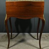 Petit Bureau de Dame en Palissandre, style Louis XV – 2ème Partie XIXe