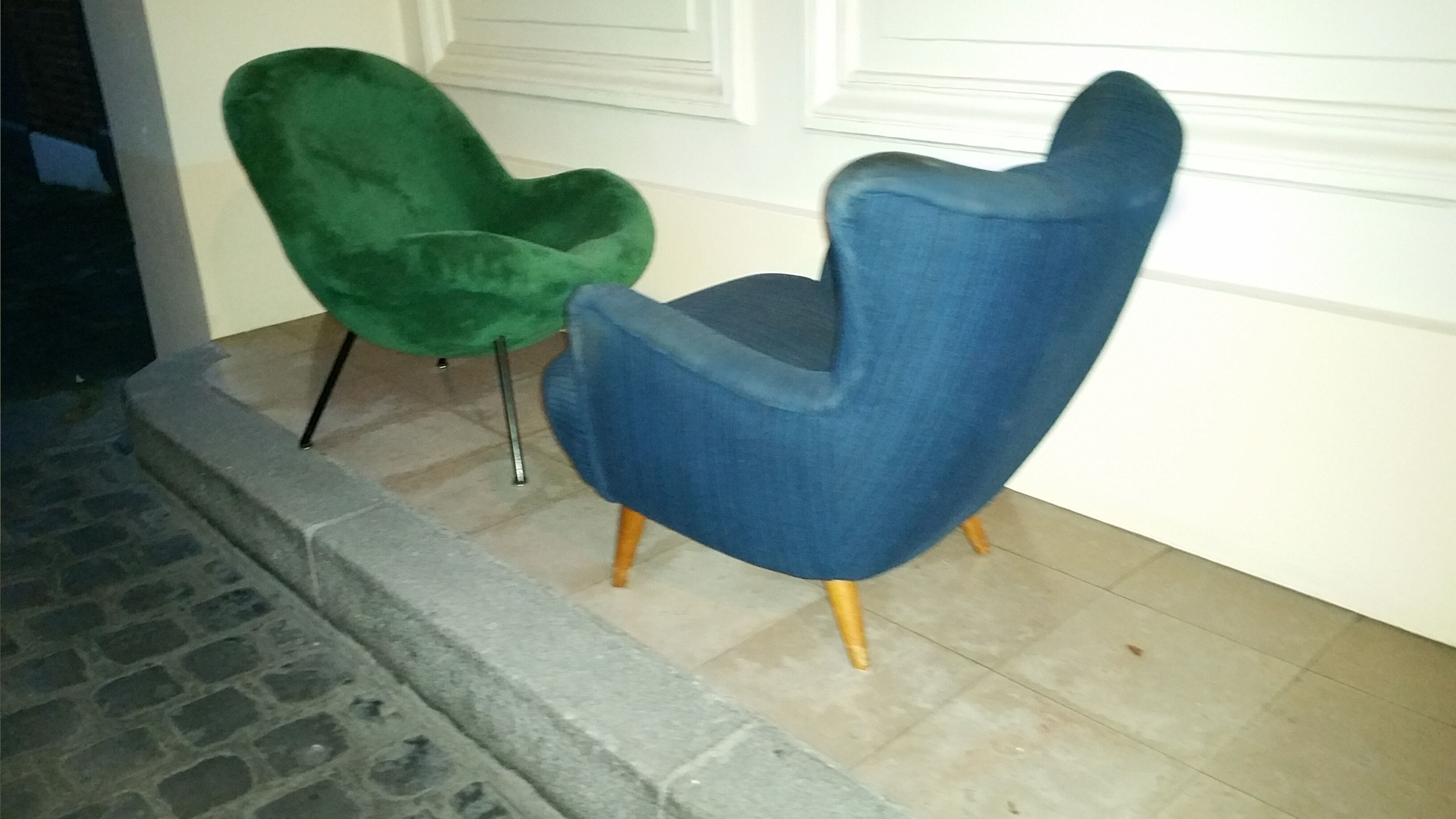 Reare Fauteuil Club Wing chair organic annéee 50