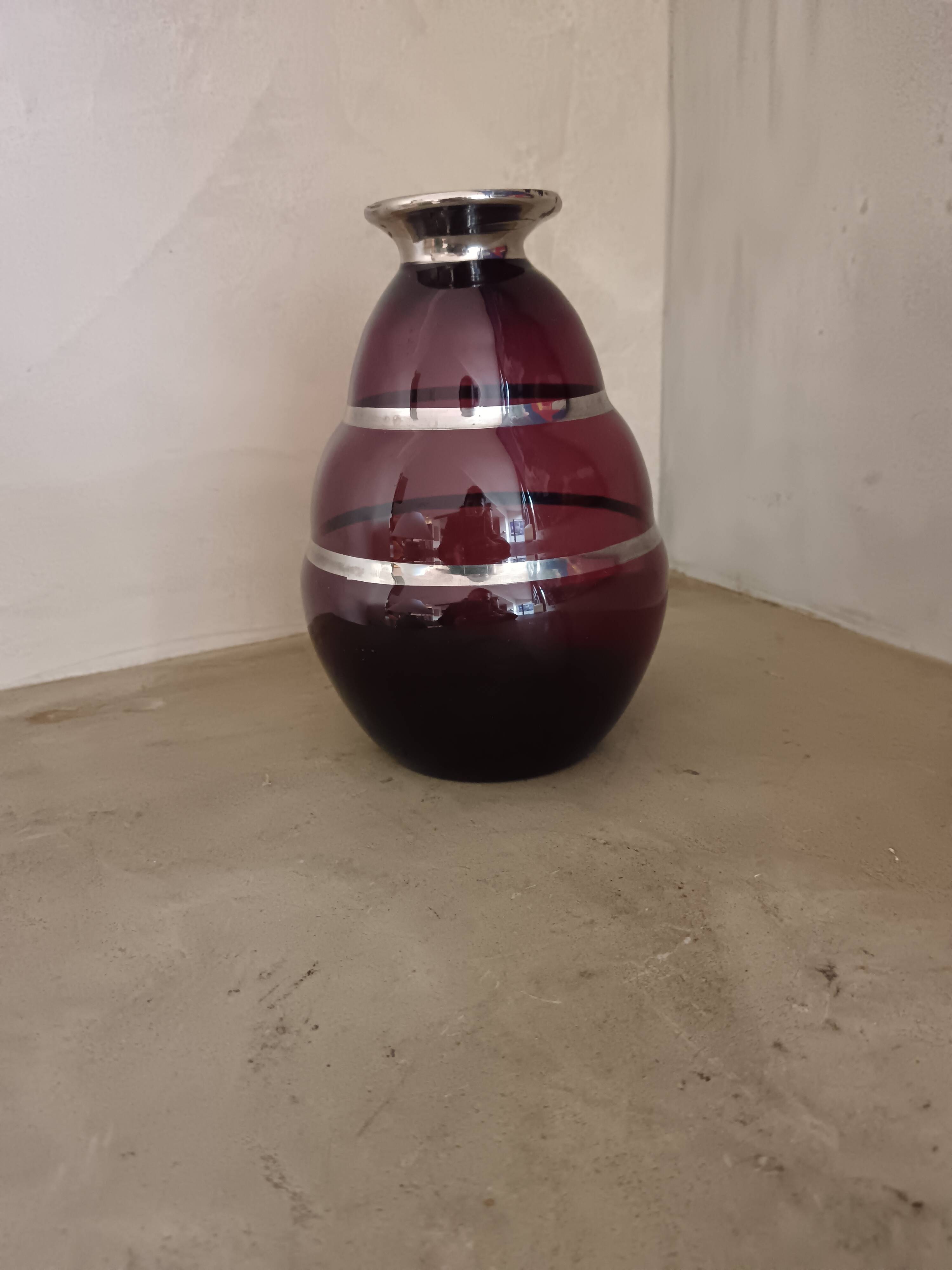 Fains Glass Vase
