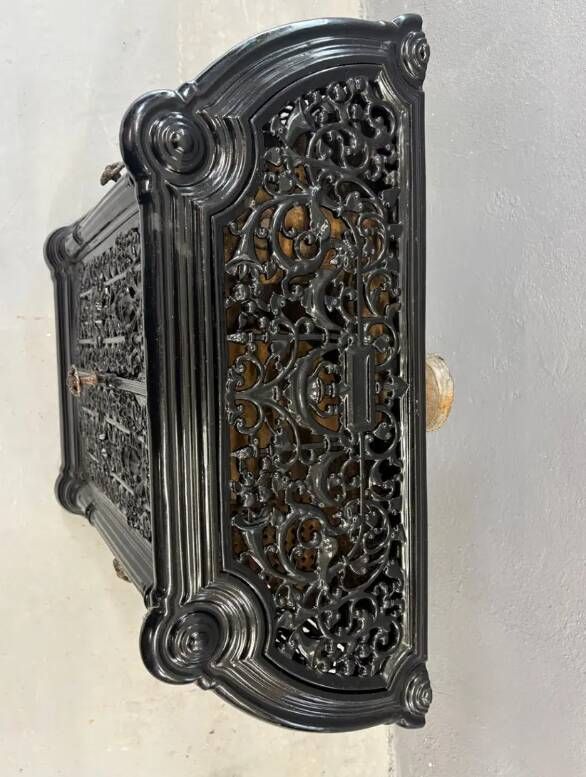 Antique decorative fireplace insert ornate cast iron black 1900s French style
