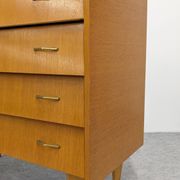 4-drawer chest of drawers in blond oak from the 50s/60s