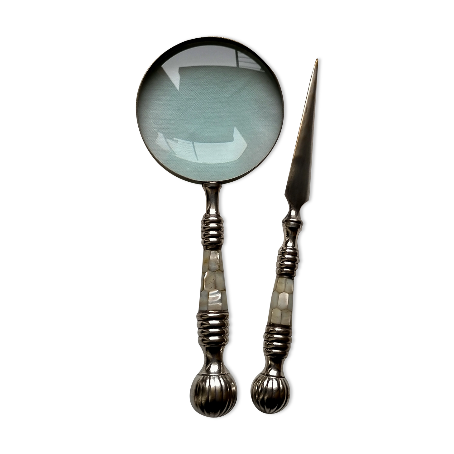 Magnifying glass set and letter opens in silver metal and mother-of-pearl