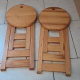Pair of foldable stool in vintage pine