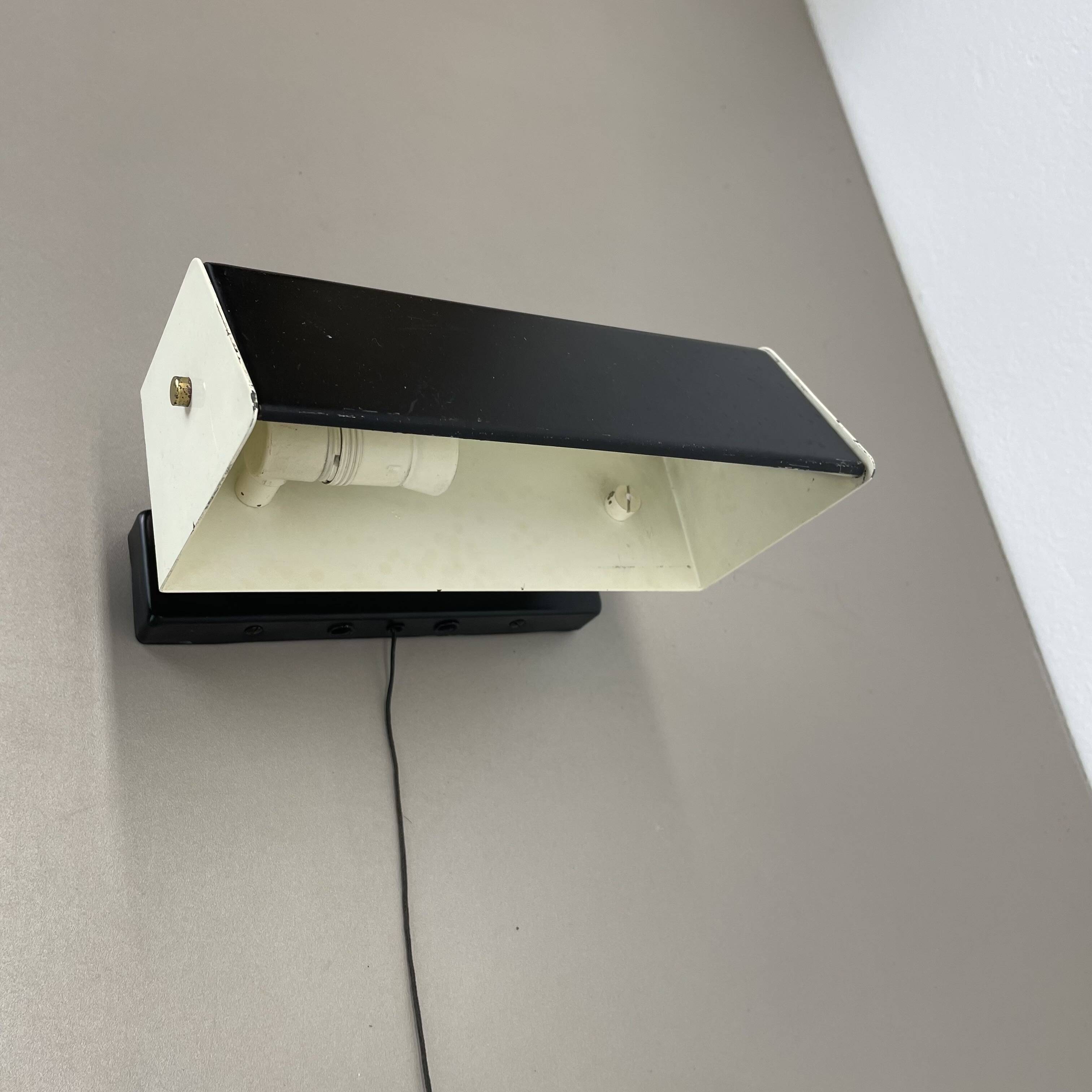 Applique Charlotte Perriand style Les Arcs par Cosack, Allemagne