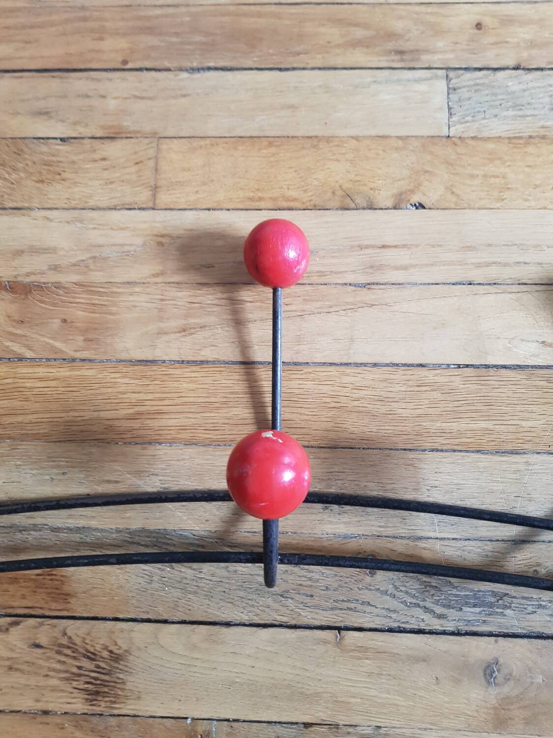 6-ball wall coat rack