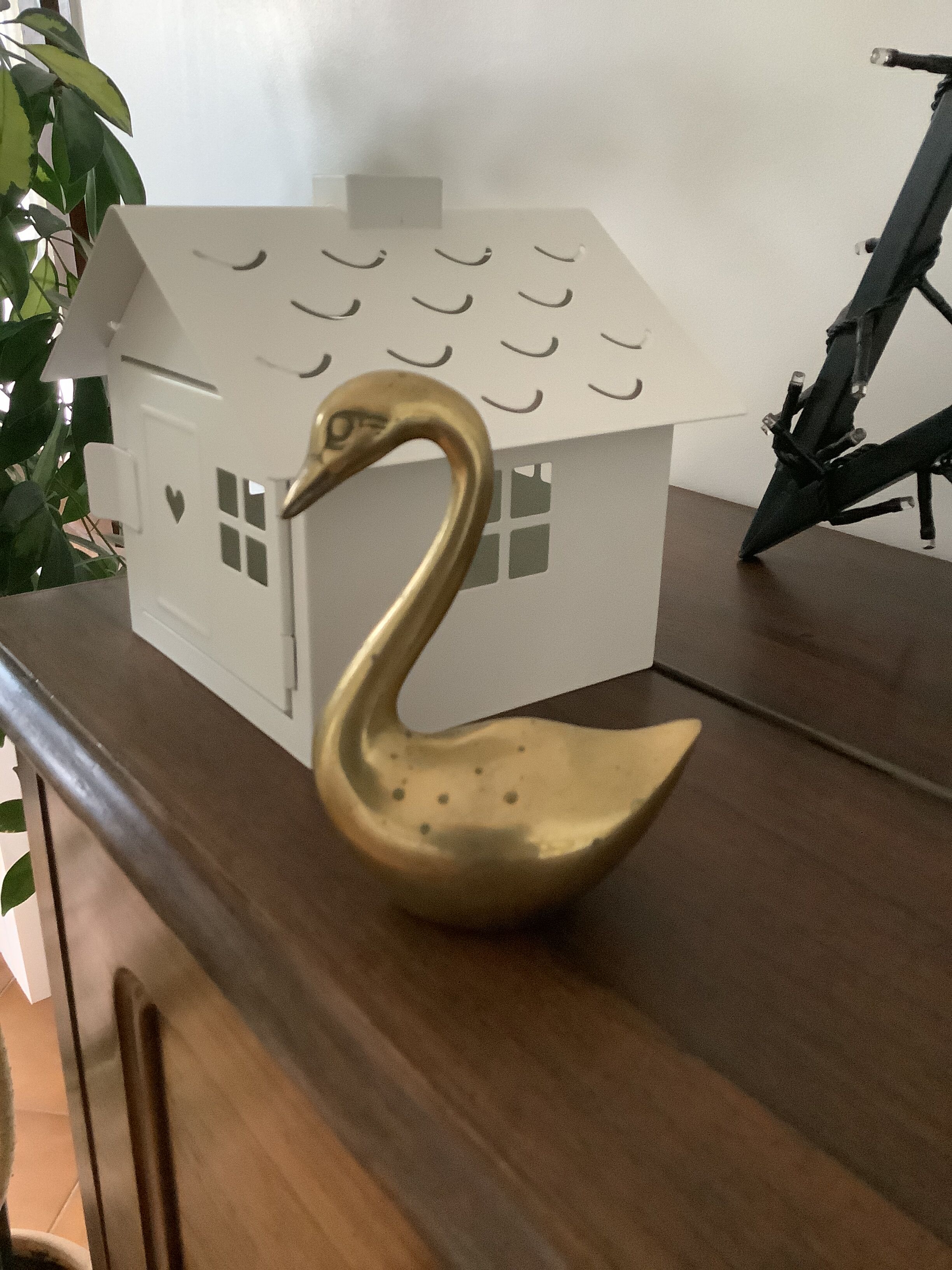 Brass swan