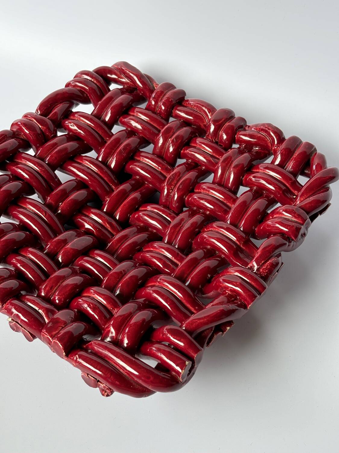 Burgundy woven ceramic basket bowl