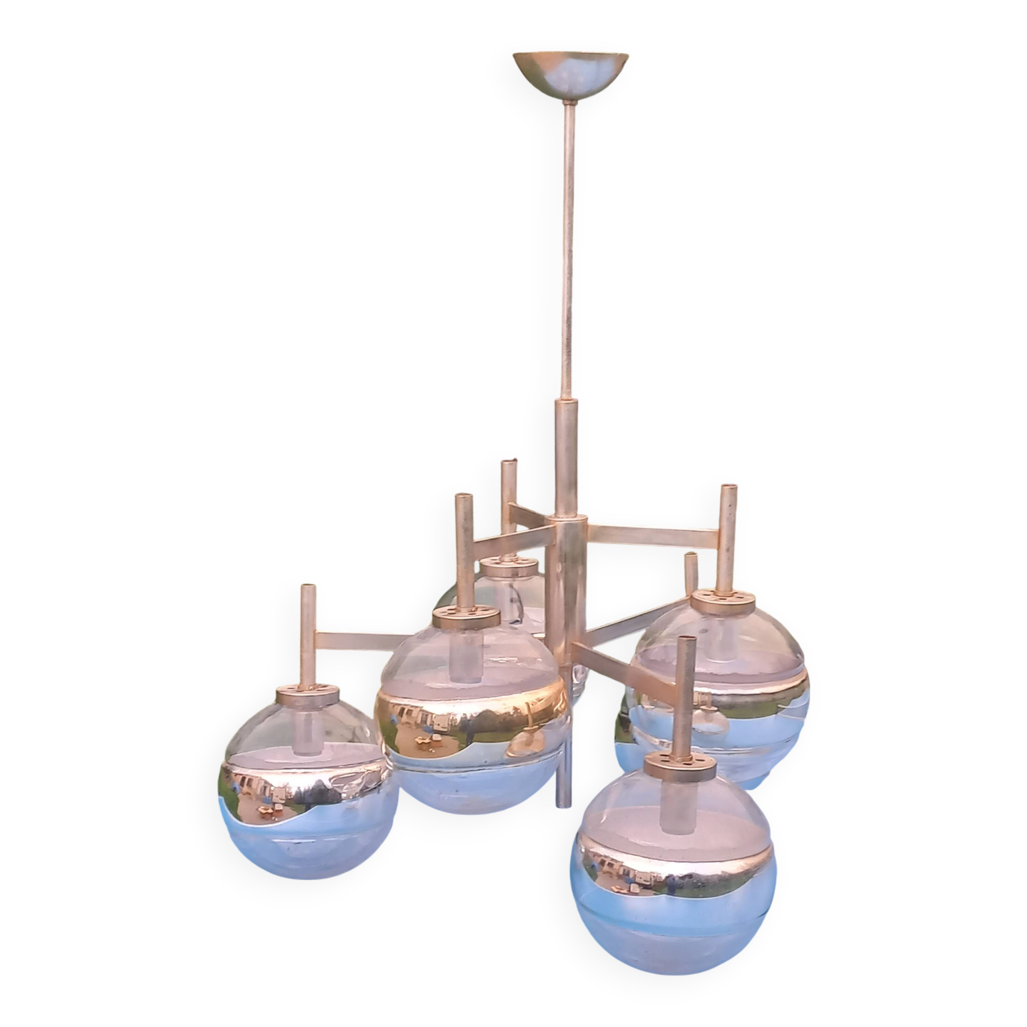 Space age design chandelier from the 70s