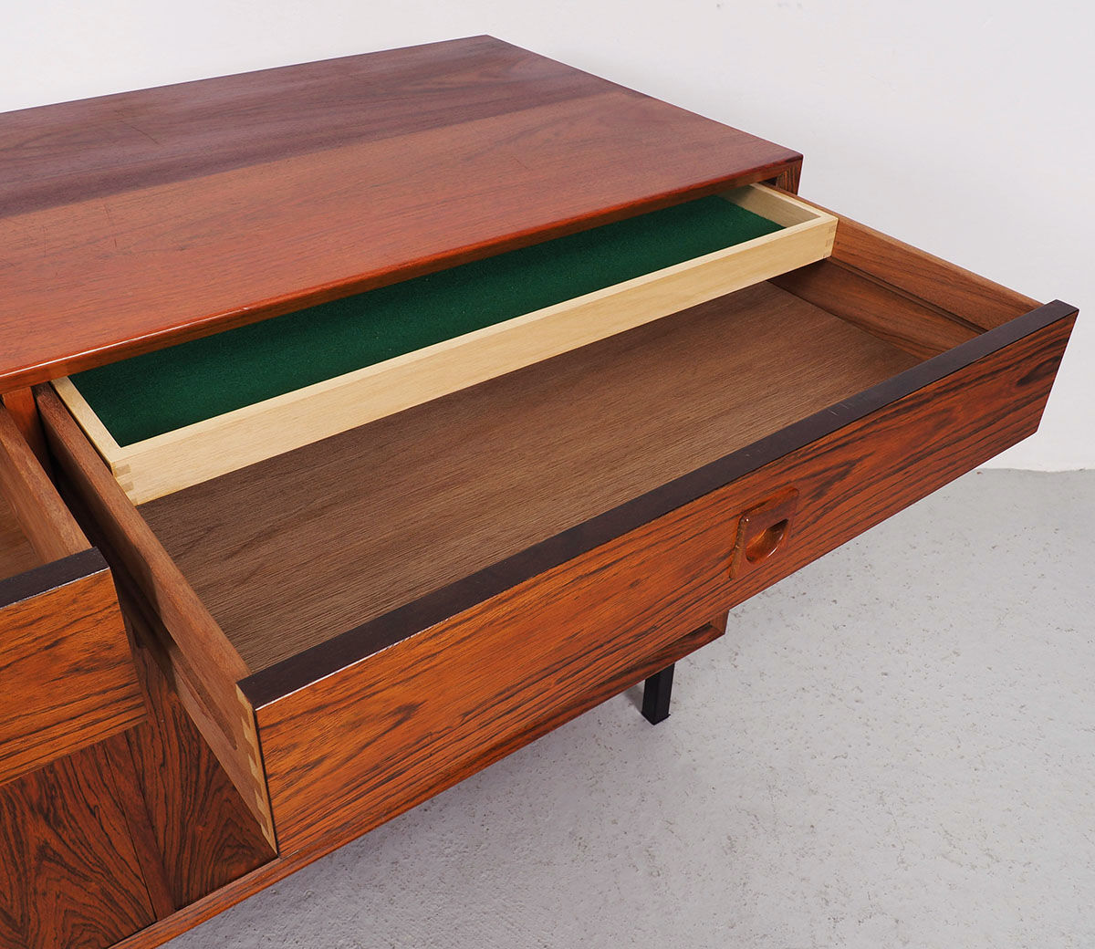Brouer Danish design rosewood sideboard, 1960s