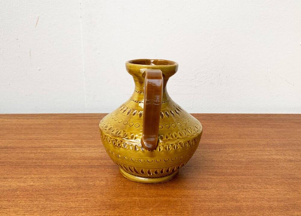 Italian pottery carafe from the mid-century by Aldo Londi for Bitossi, 1960s.