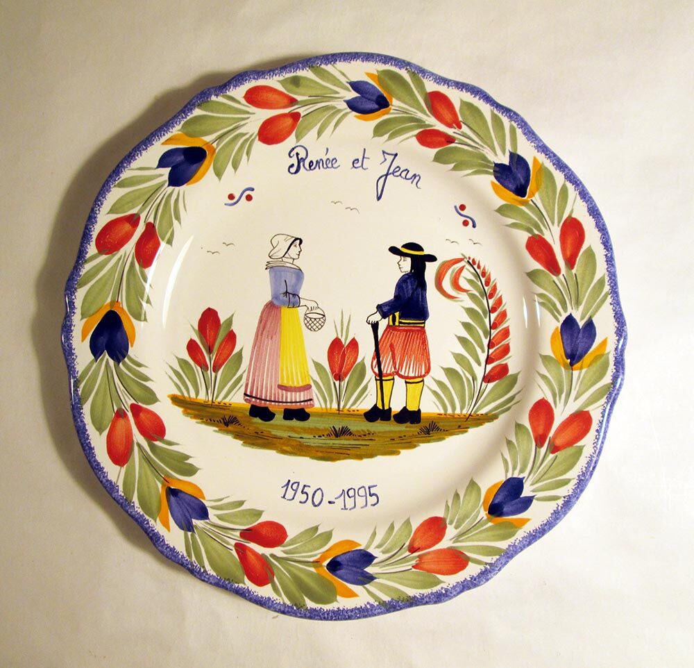 Quimper wall plate