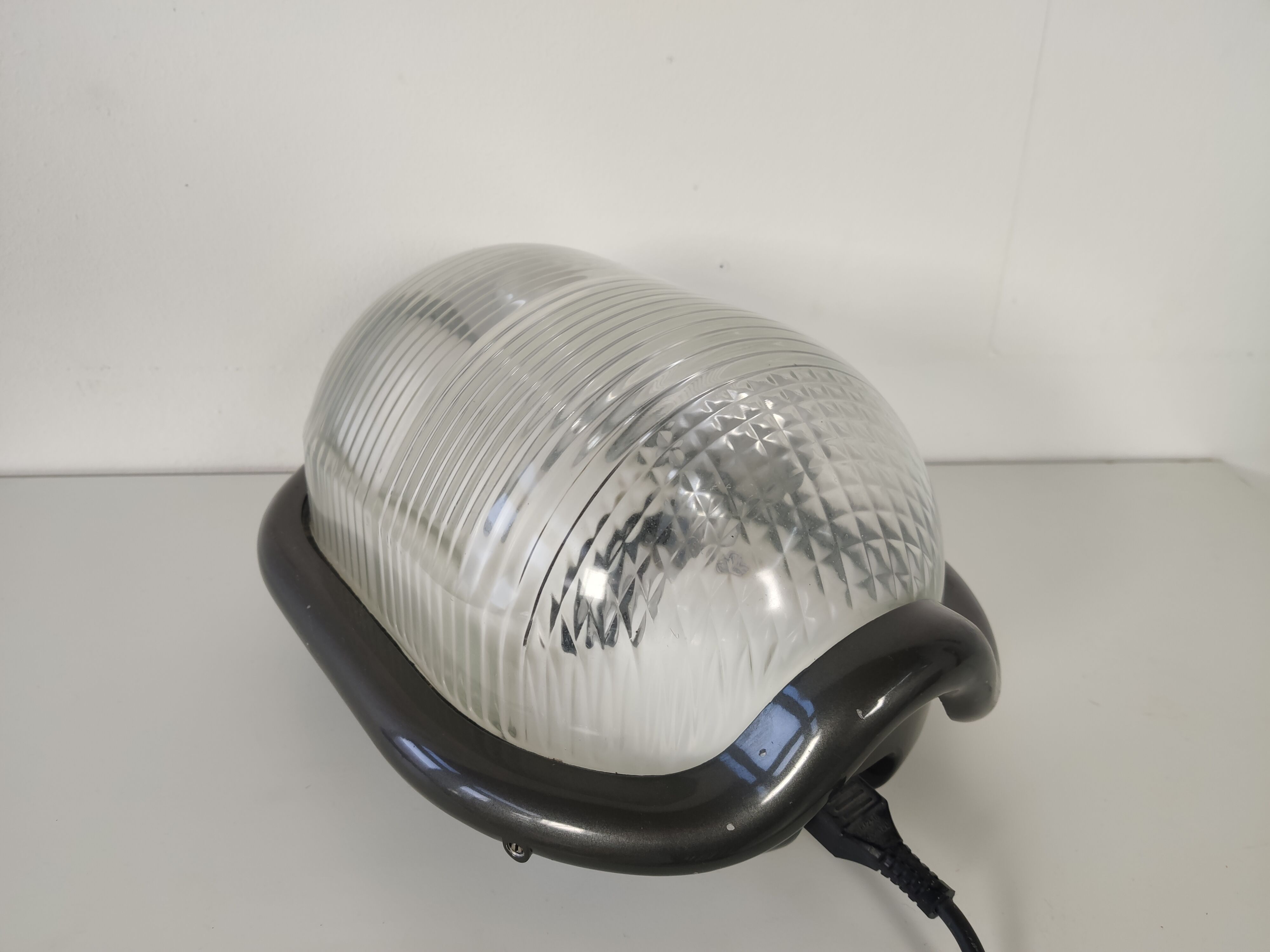 Achille Castiglioni "Noce" lamp for Flos , Italy 1970s