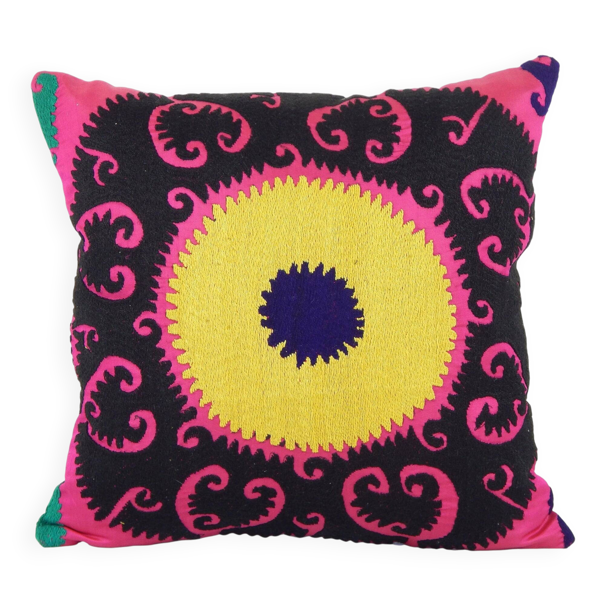 Vintage embroidered cushion cover 41x51 cm
