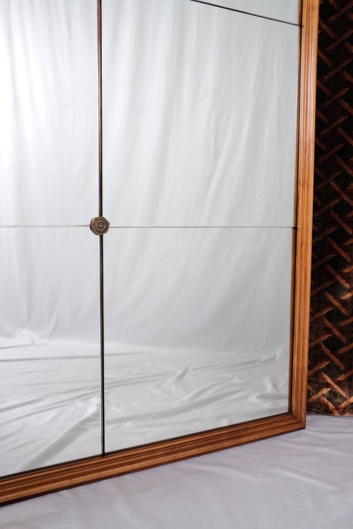 Très grand miroir de style brasserie, France, 1960s