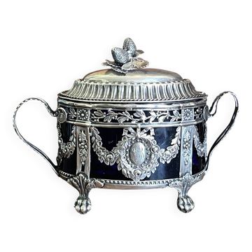 Silverware, sugar bowl in silver Louis XVI style, hallmarks late 18th century.