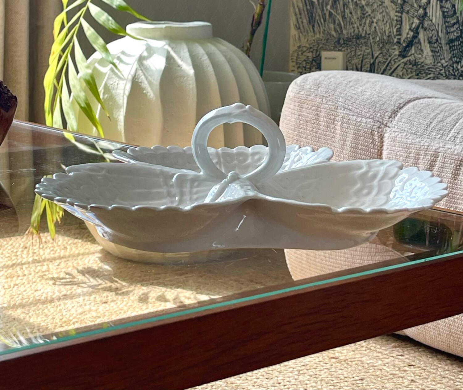 White earthenware plate