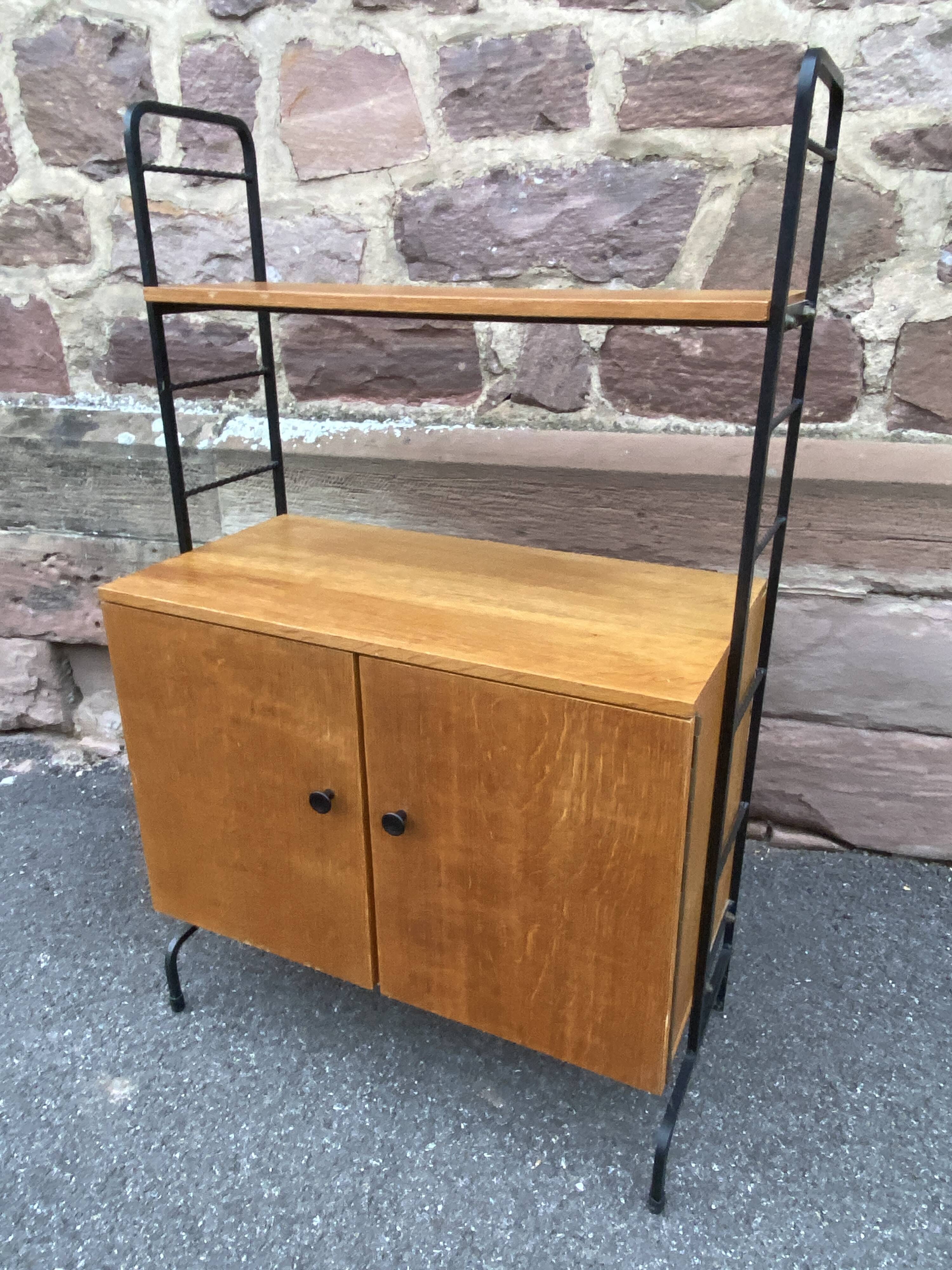 Meuble bibliothèque Scandinave Vintage années 1960s Meuble à échelle