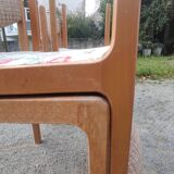6 70s chairs