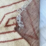 Handcrafted moroccan berber carpet 160 x 128 cm