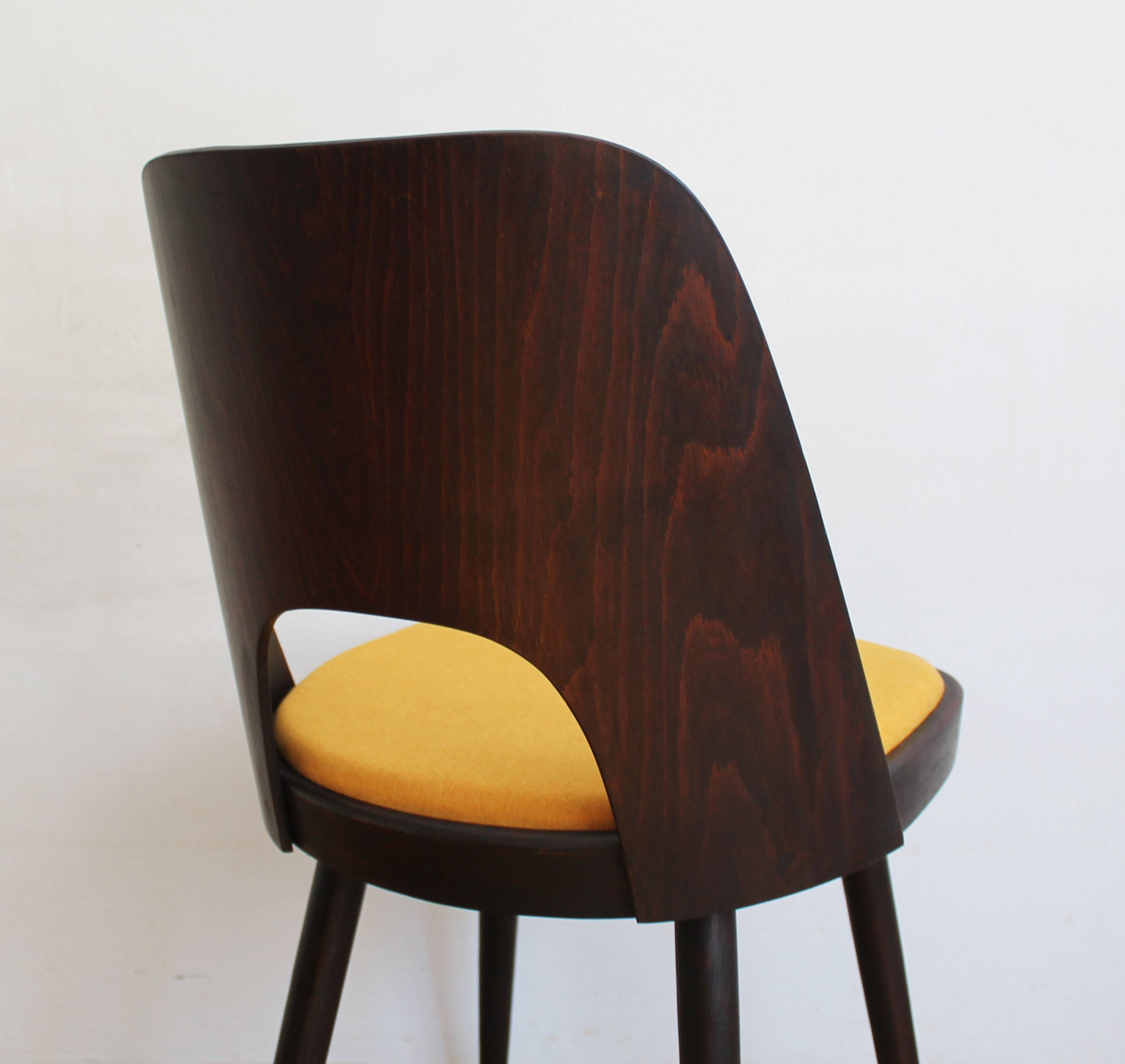Set of Four Model 515 Chairs by TON Furniture