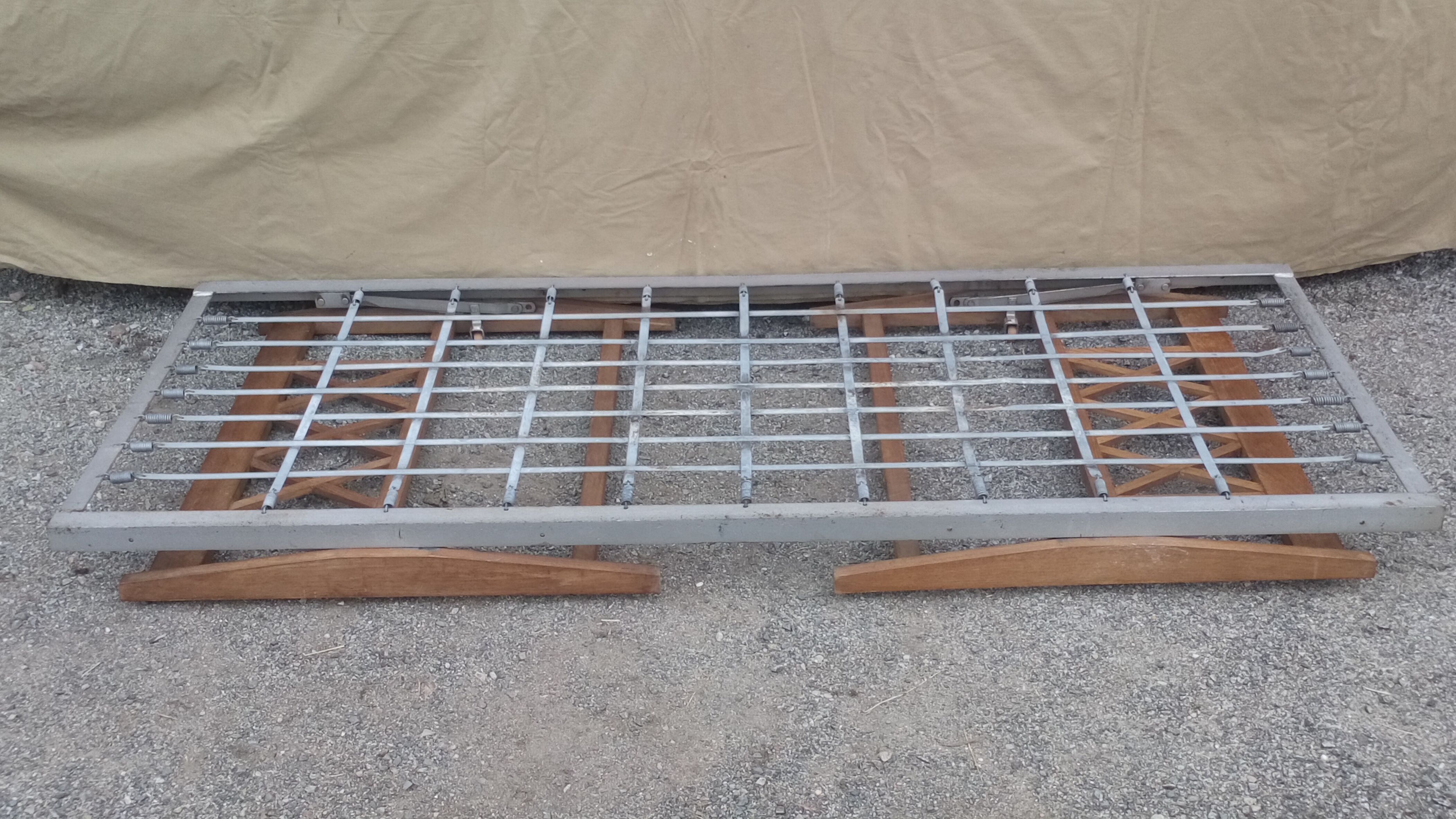 Foldable oak bed,1950