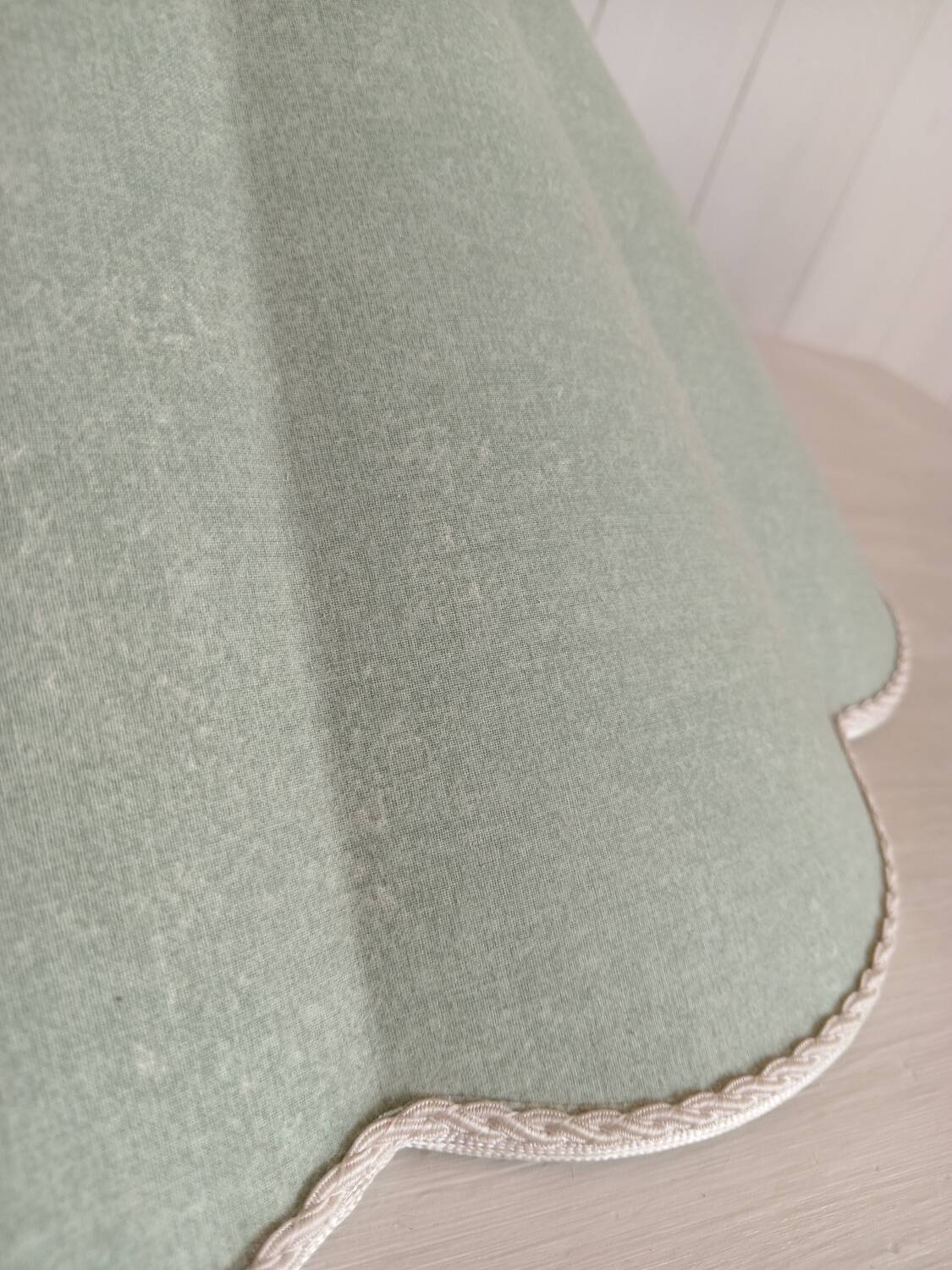 Pendant lampshade