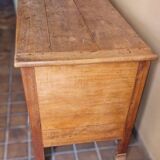 Ancienne Maie Ou Coffre En Bois Naturel Avec Un Tiroir