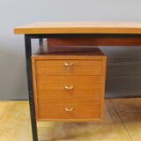 Large flat design desk