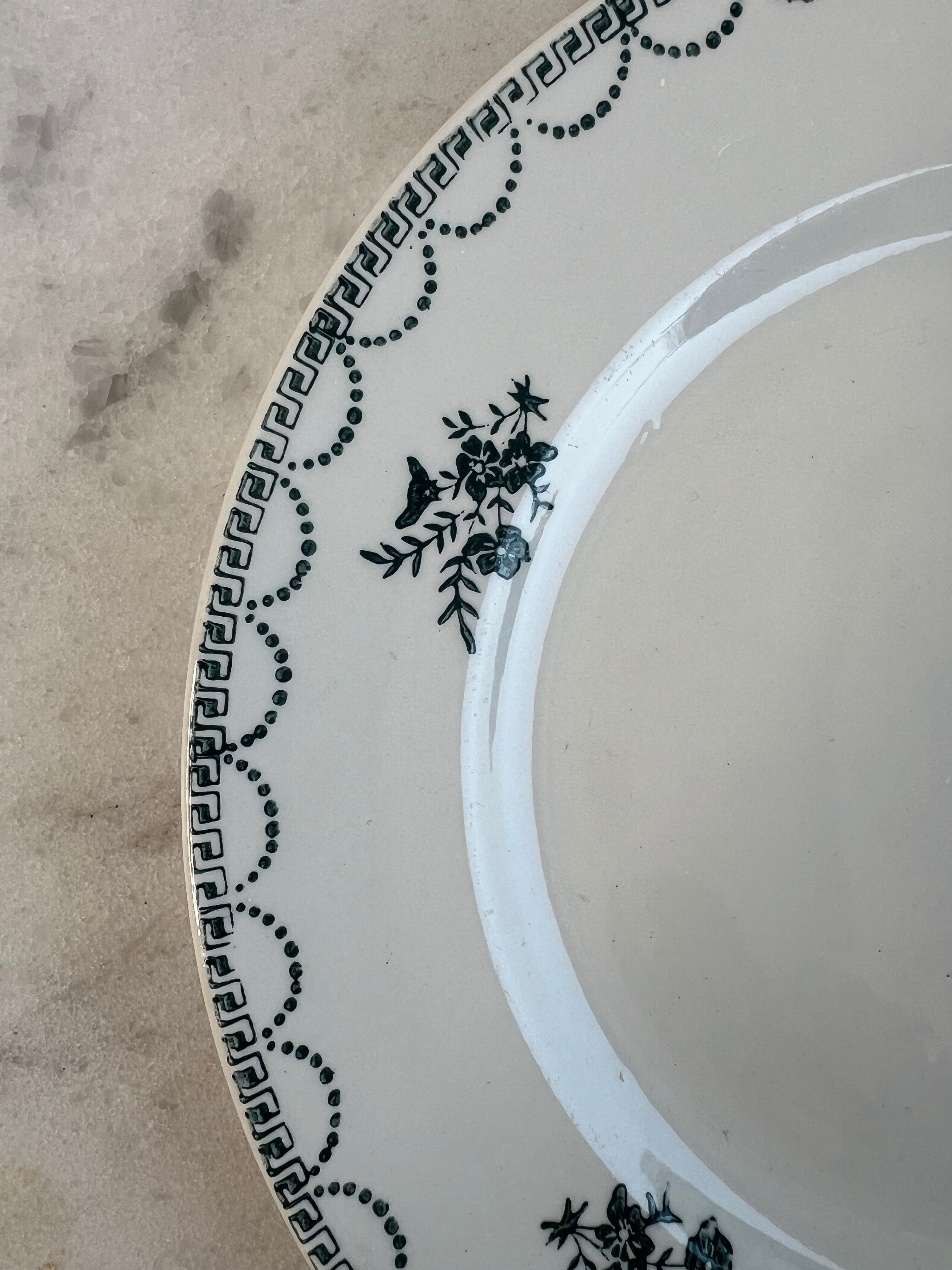 Set of 12 antique flat plates — Céranord pottery, model