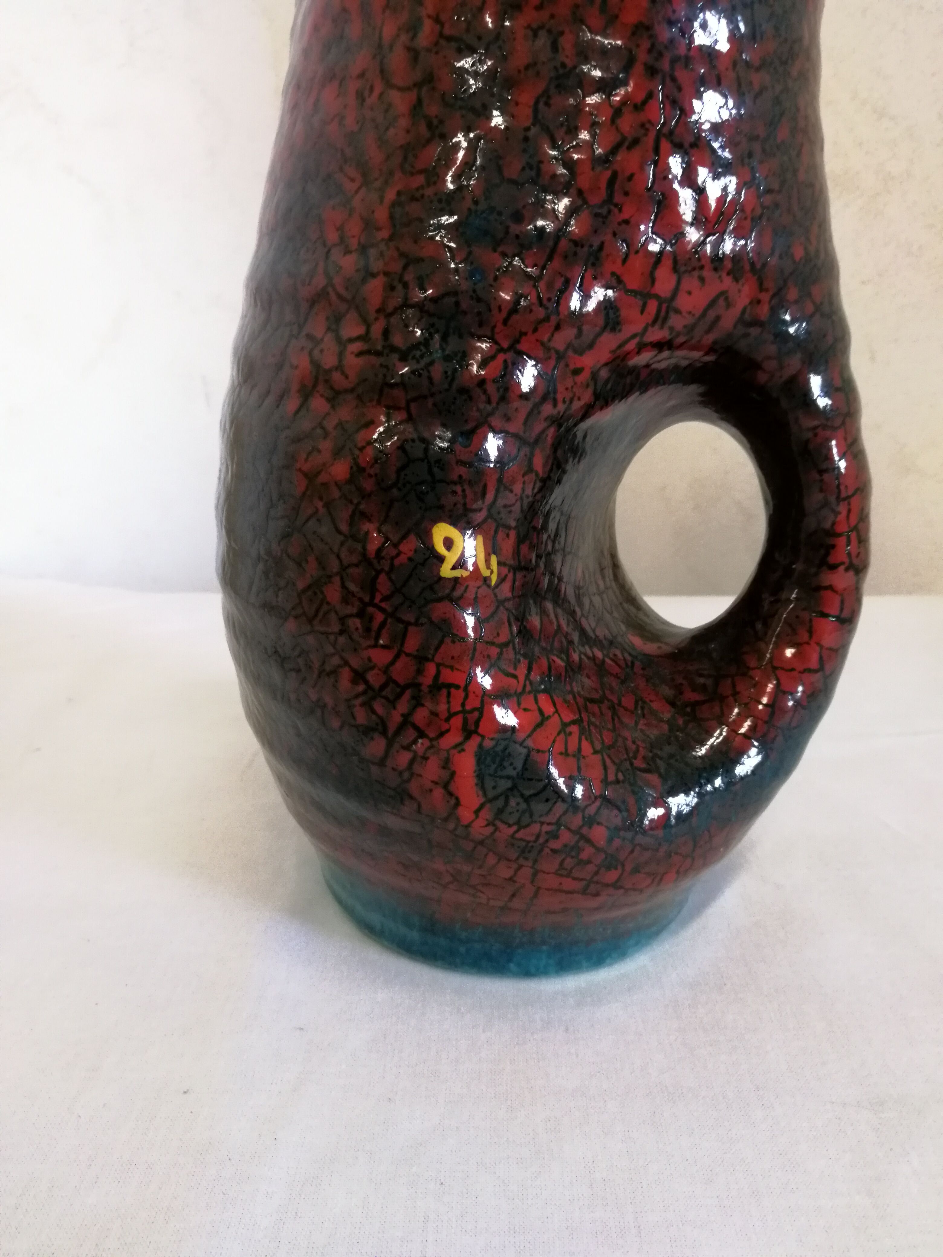 Pitcher, ceramic carafe accolay