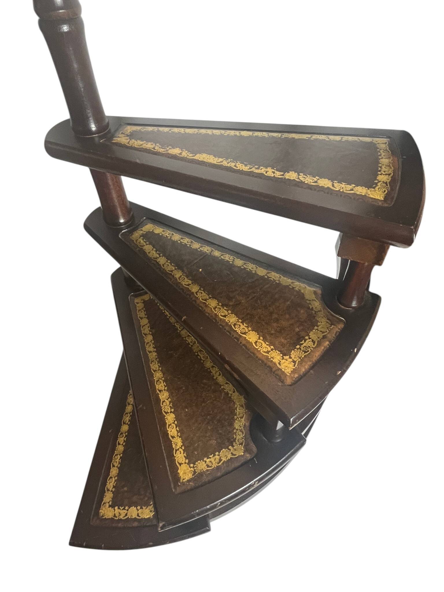 English library staircase wood and leather 20th century