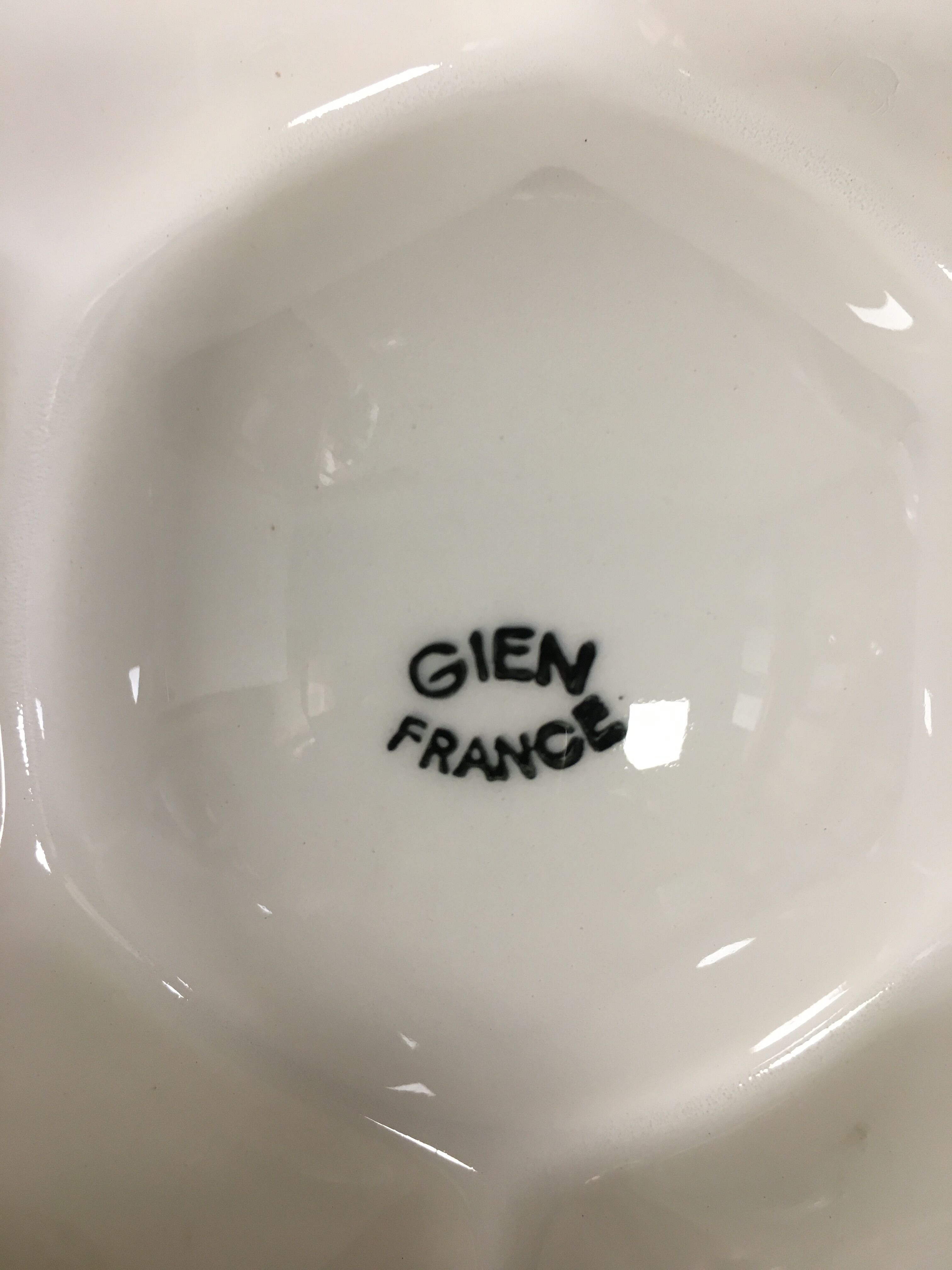 6 oyster plates manufacture of gien
