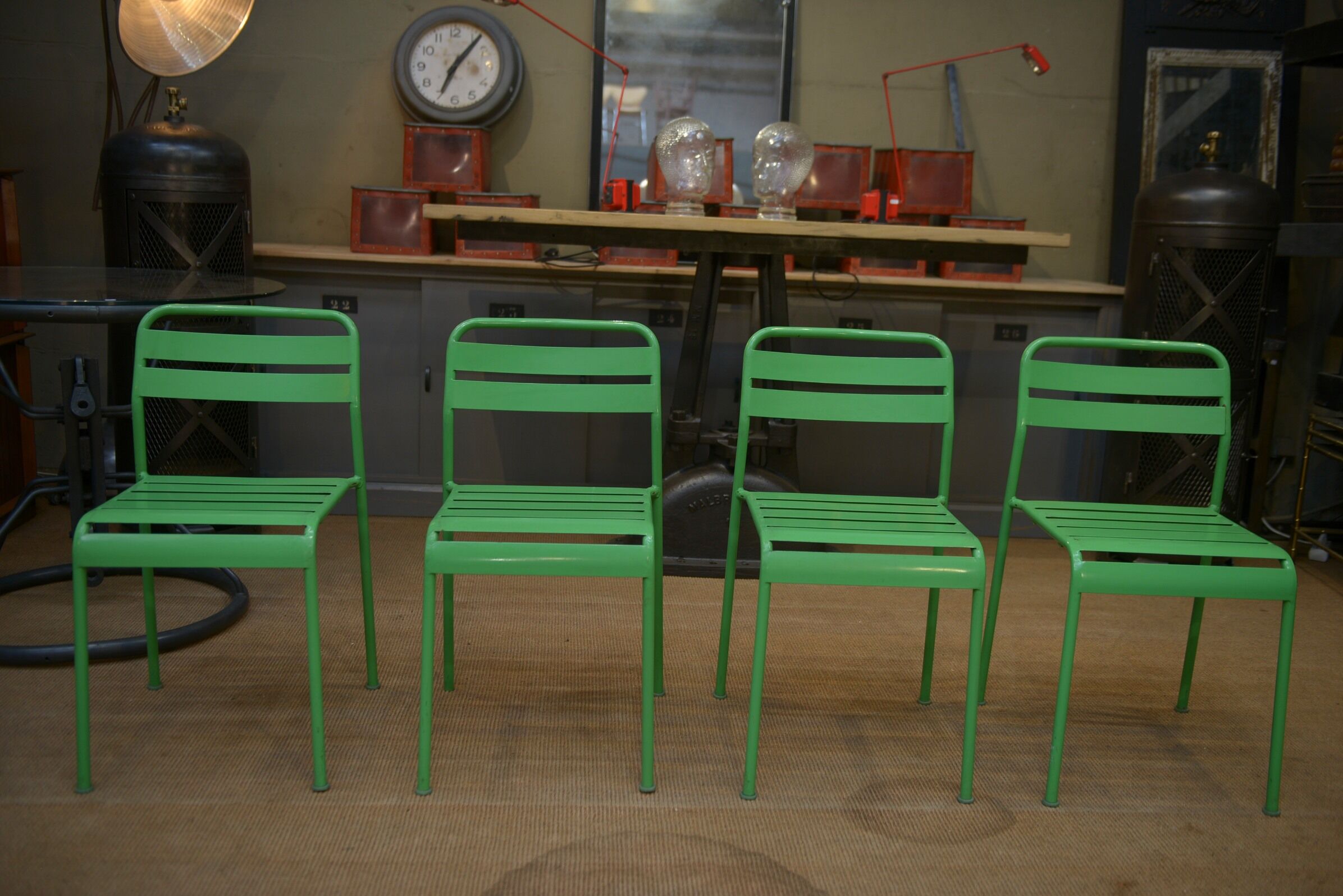 Stackable metal garden chairs