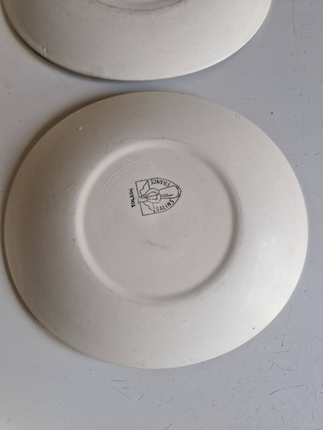 Set of 12 oval-shaped dinner plates, Salins Tolede pattern