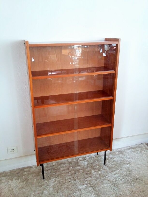 Vintage showcase bookcase