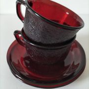 Set of cups and saucers Arcoroc Sierra ruby – 1970s