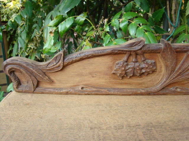 Bibus in oak art nouveau