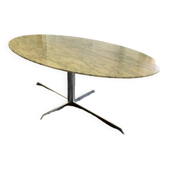 Oval table in Roche and Bobois marble, year 1975