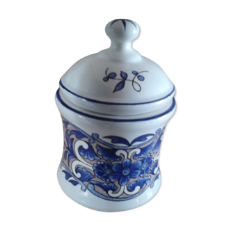 Pharmacy pot
